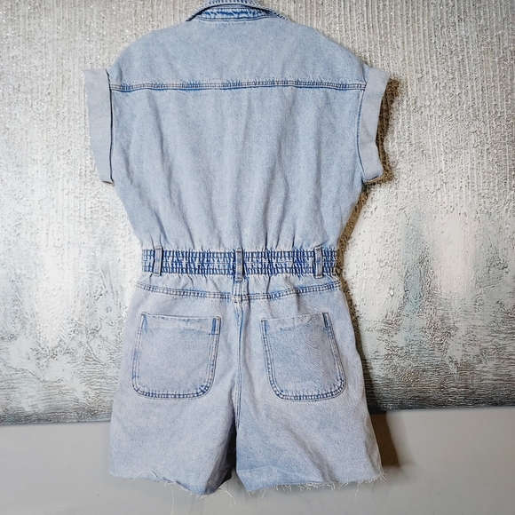 Zara Denim Romper Raw Hem Snap Button Closure Sz-L - Picture 3 of 10